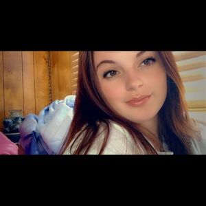 Meet your Posher, Jaci
